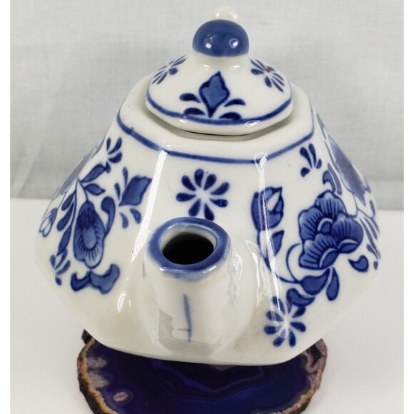 1950's Nantucket Chinese Porcelain Blue White Floral Teapot Octagon Shape w/Lid - Picture 12 of 16